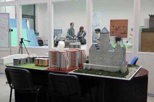 Помещение под макетную мастерскую